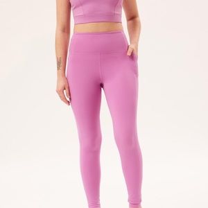 Girlfriend Collective limited color legging and sports bra set- size small